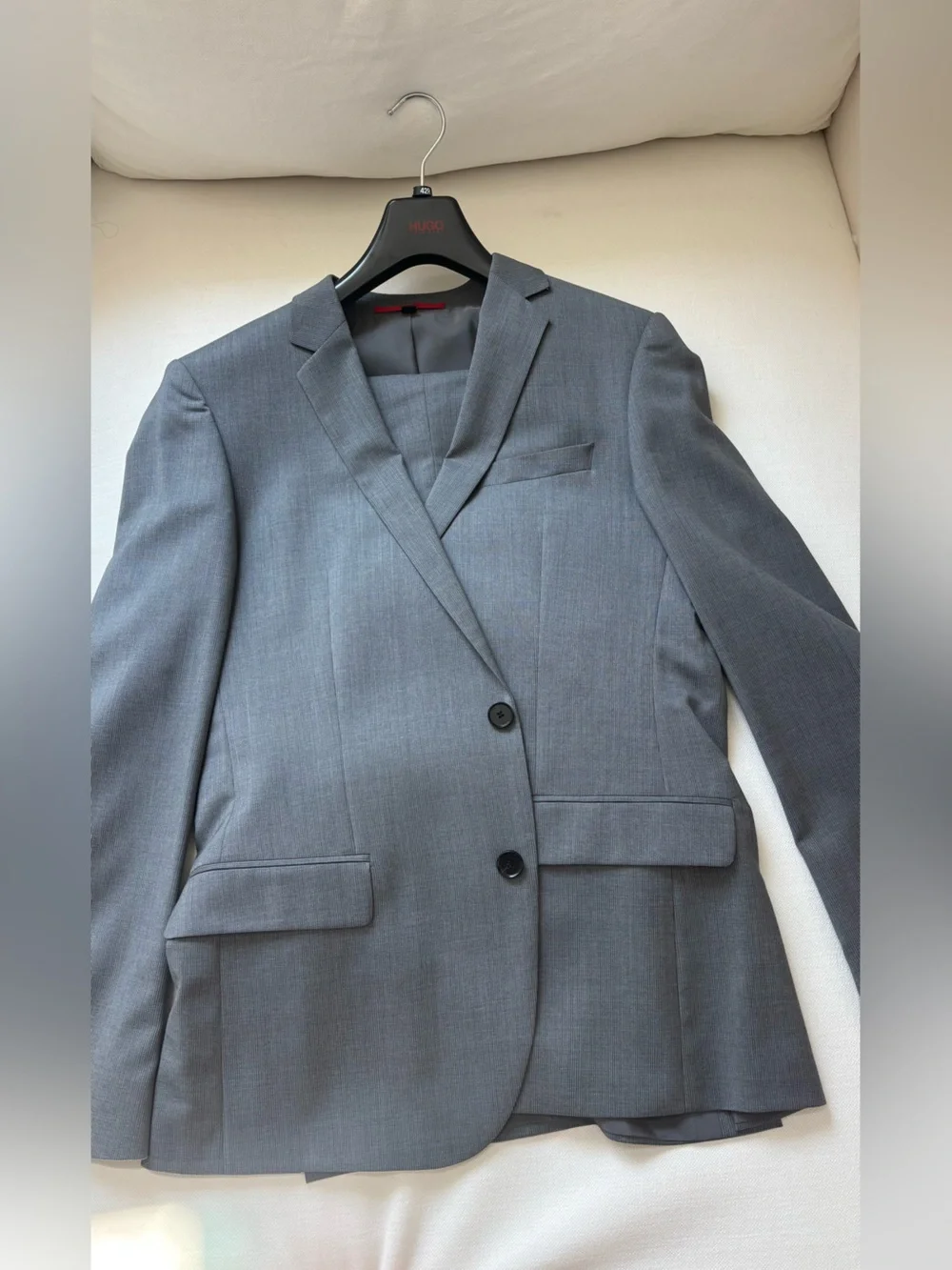 Hugo Boss Gray Two-Button Men's Suit Jacket